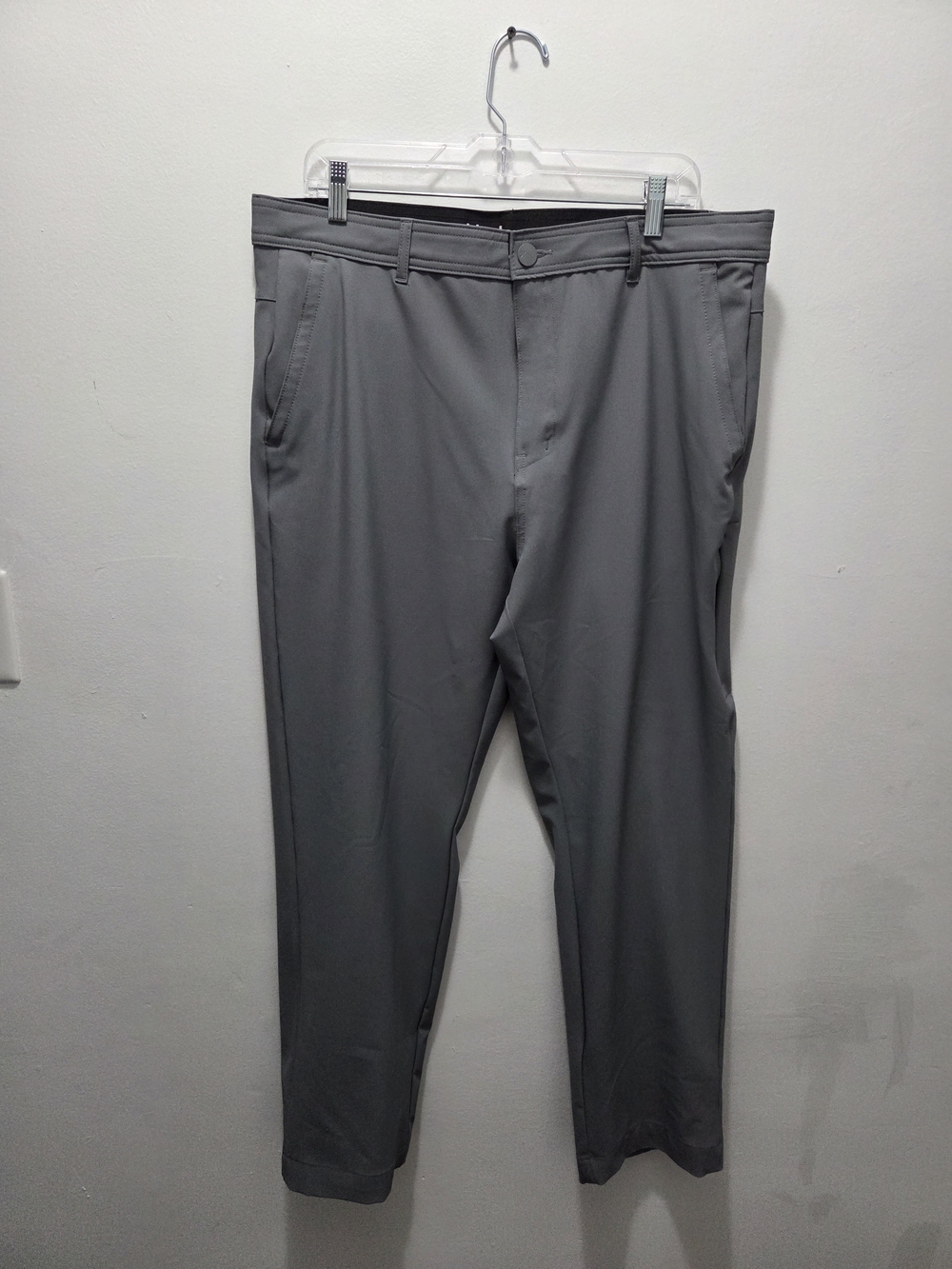 Hurley size 36×30  Men’s Gray Slim Fit Tapered Chino Pants Flat Front Pockets